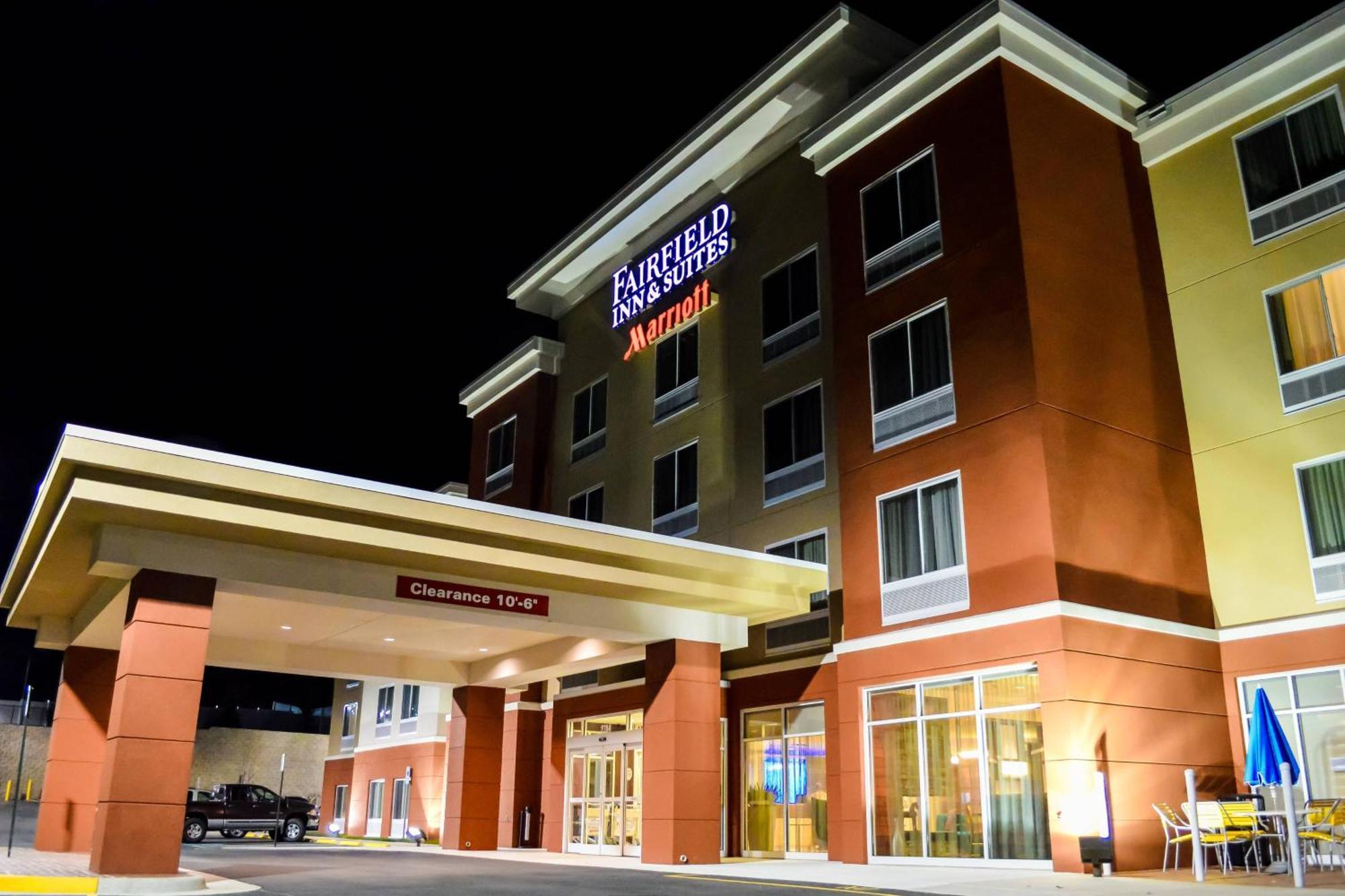 Fairfield Inn & Suites By Marriott Stafford Quantico Esterno foto